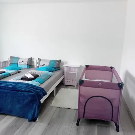 Ferienwohnung アルラッハ